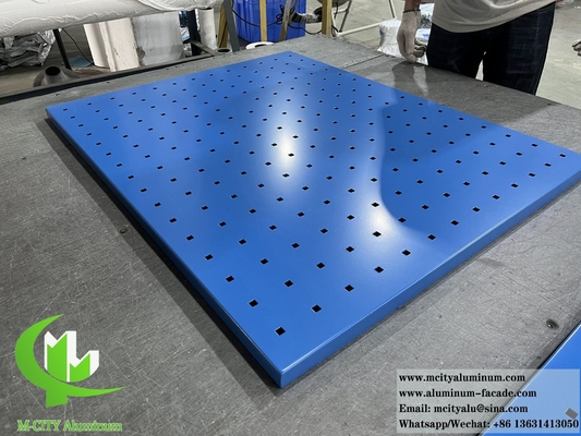 PVDF 블루 컬러 금속 클래싱 패널 알루미늄 스크린 구멍 패턴