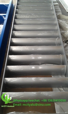 250mm 건축 알루미늄 표면 커튼 벽을 위해 타원형의 에어로플라일 잎날개