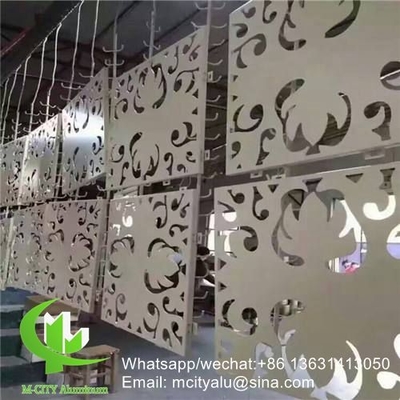 홀로 패턴 2.5mm 알루미늄 클래싱 패널과 pvdf 마감