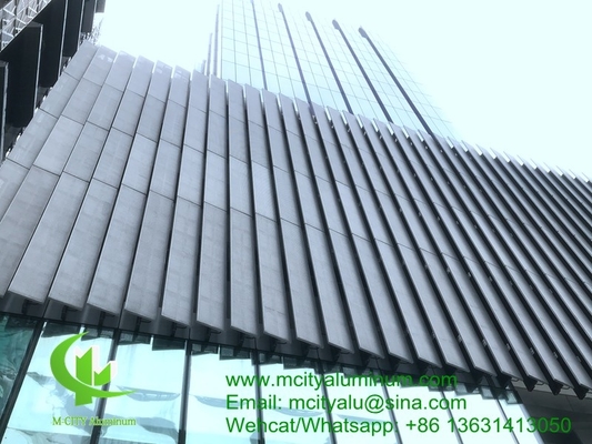 FOSHAN PVDF 건물 외관용으로 사용되는 금속 알루미늄 구멍이 난 비 표준 패널