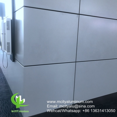 PVDF 건물 정면 장식용 금속 알루미늄 구멍 패턴