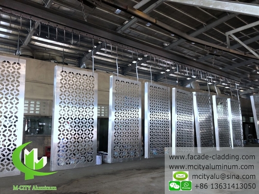 PVDF 금속 장장 공급자 구멍이 뚫린 금속 스크린 외부 내부 벽 장장