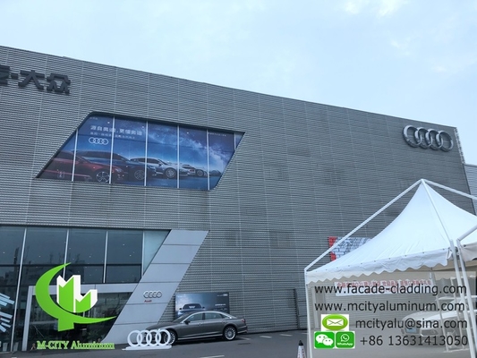 벽 엽록소 (PVDF 페인트) PPG 코팅을 위한 외부 알루미늄 천장
