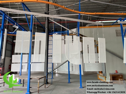 CNC 알루미늄 클래딩 금속 스크린 둥근 구멍 흰색 3mm PVDF 가루로 코팅