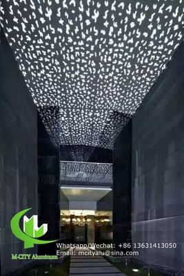 좋은 가격 천장 장식 및 천공 알루미늄 외관용 2mm 두께 PVDF 페인트 알루미늄 레이저 커팅 패널 온라인으로