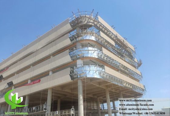 좋은 가격 커스터마이징 가능한 표면 디자인을위한 PVDF 코팅과 함께 3mm 두께 고형 알루미늄 패널 온라인으로