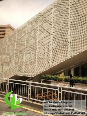 좋은 가격 PVDF 15 년 보증으로 구멍 알루미늄 정면 사용자 지정 CNC 레이저 절단 및 모든 RAL 색상 온라인으로